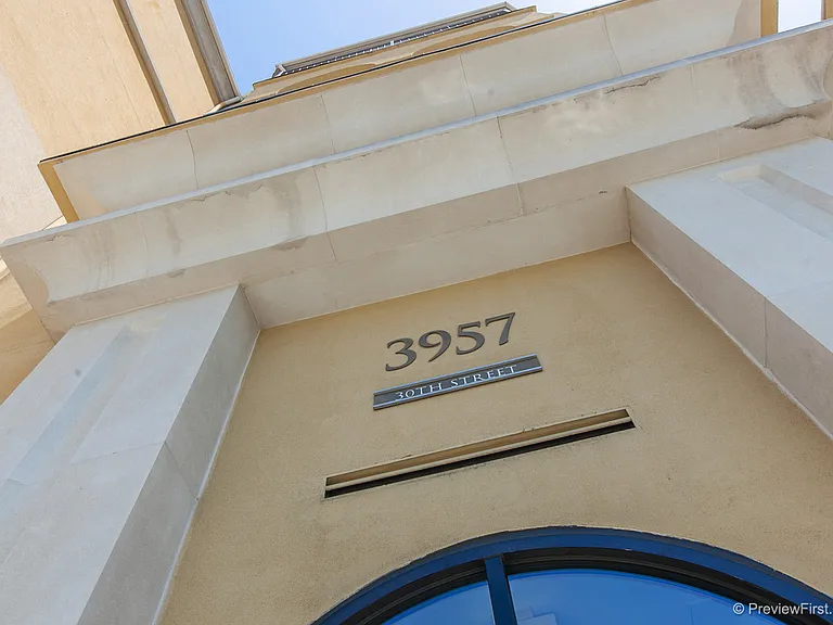 3950 Ohio St #509 — Photo 2