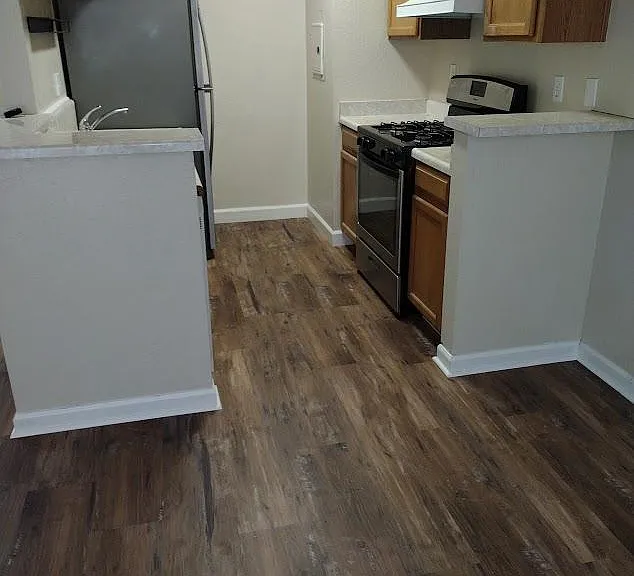 132 Walti St — Photo 5