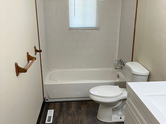 4th image of 9335 Gerald Dr #2