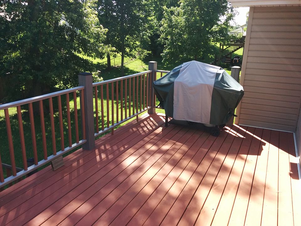 1st image of 204 Brookside Dr