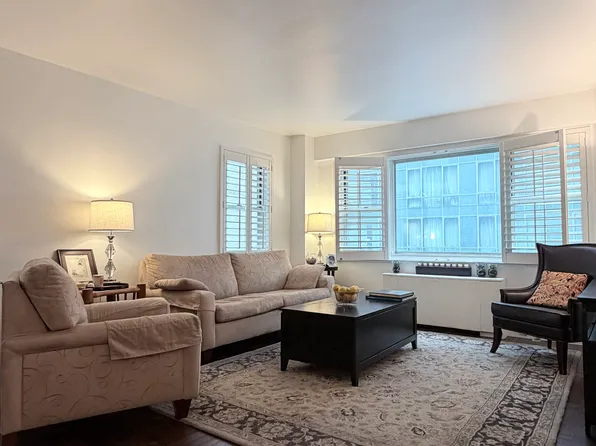 100 West 57th Street image 1 of 10