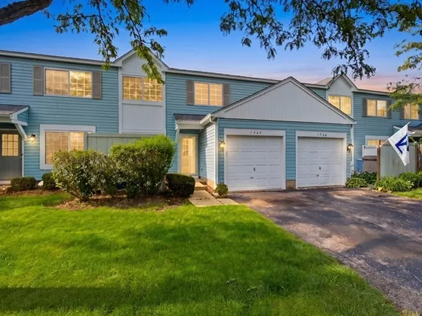 1424 Normantown Rd, Naperville, IL 60564