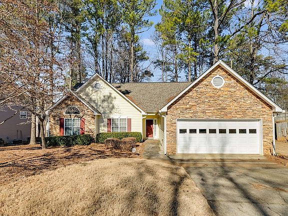4th image of 2616 English Oaks Ln NW