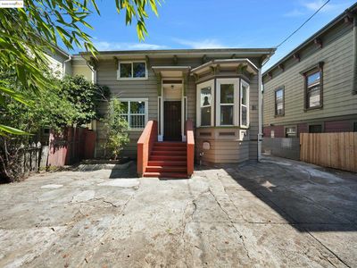 1102 Chester St, Oakland, CA, 94607
