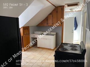 592 Front St FLOOR 3, Woonsocket, RI 02895