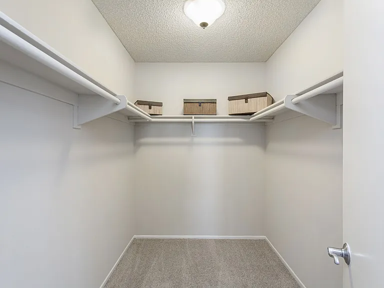 Colony Parc — Photo 27