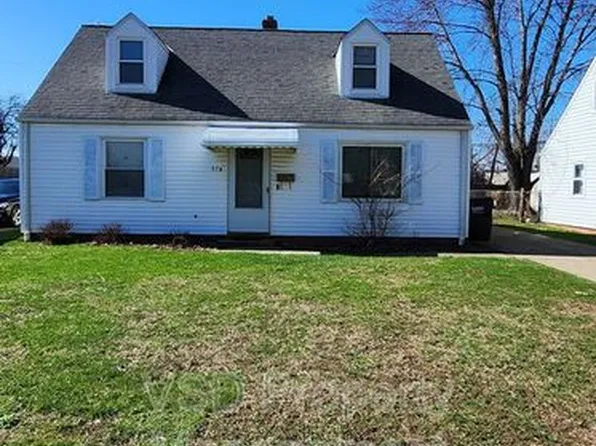 374 E 232nd St, Euclid, OH 44123