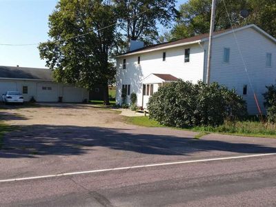 15705 County Road 102, New Ulm, MN, 56073