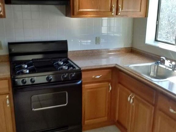 pearl kitchen