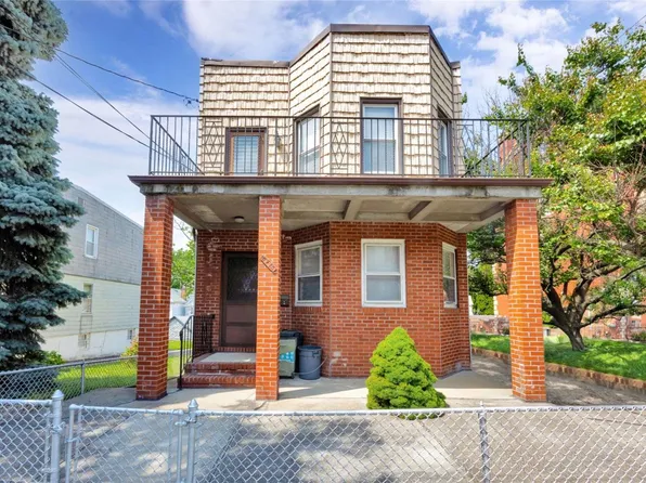 67-15 52nd Avenue, Maspeth, NY 11378