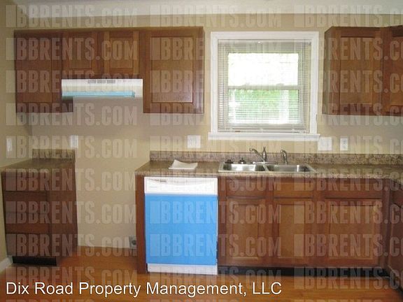 4th image of 1881 Doral Dr