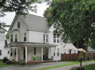 8 Elm St, Plaistow, NH 03865