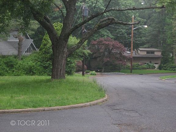 2nd image of 22 Sherwood Dr