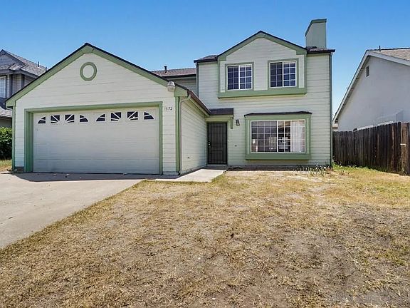 2nd image of 1572 Antoine Dr