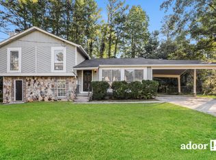 609 Raintree Dr, Jonesboro, GA 30238