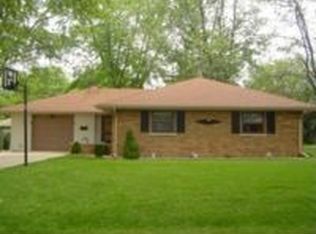 450 Michigan Ave, Aurora, IL 60506