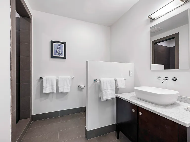 43 Westway Dr — Photo 21