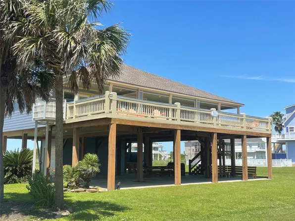 3933 Biscayne Beach Rd, Pt Bolivar, TX 77650