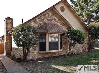 2500 Pecan Grove Ct, Irving, TX 75060