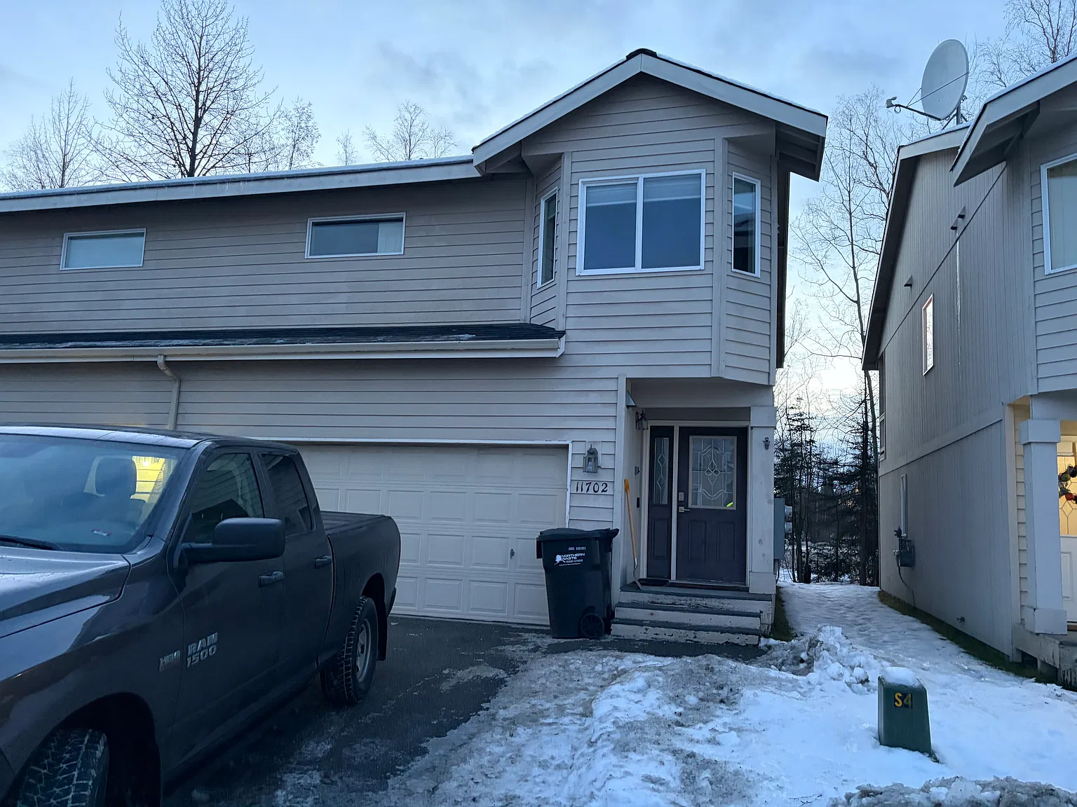 3 bed, 1549 sqft, $2,500 — Photo 2