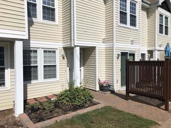 1606 Whispering Hills Drive #1606, Chester, NY 10918