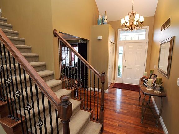 3rd image of 5476 Pine Lake Dr