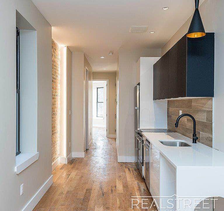 1st image of 383 Chauncey St #3