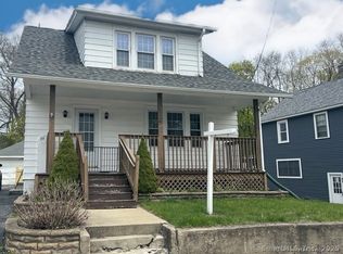 39 Geer Ave, Norwich, CT 06360