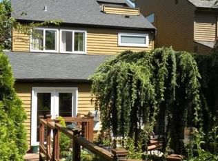 1818 37th Ave E, Seattle, WA 98112