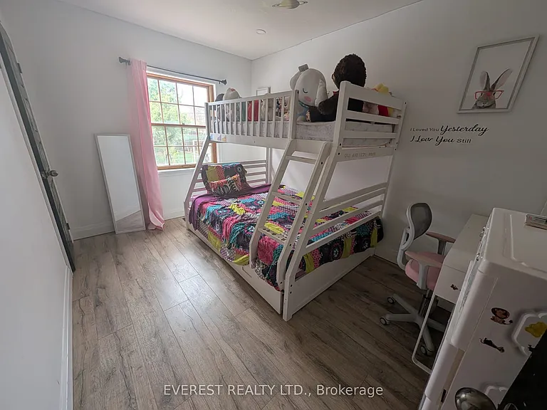 11 Kecala Rd S — Photo 3