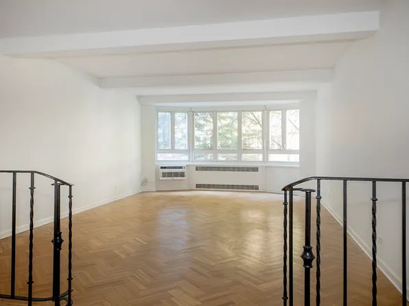 333 West 57th Street image 3 of 7