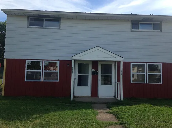 2828 Cromwell Dr, Lorain, OH 44052