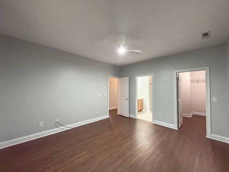 102 Manning Ct — Photo 15