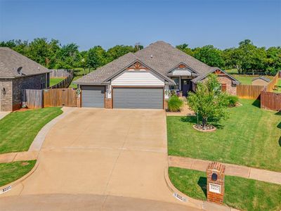 1225 N Nature Way, Mustang, OK, 73064