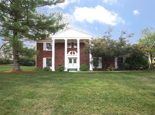 1810 Old Frankfort Rd, Lawrenceburg, KY 40342