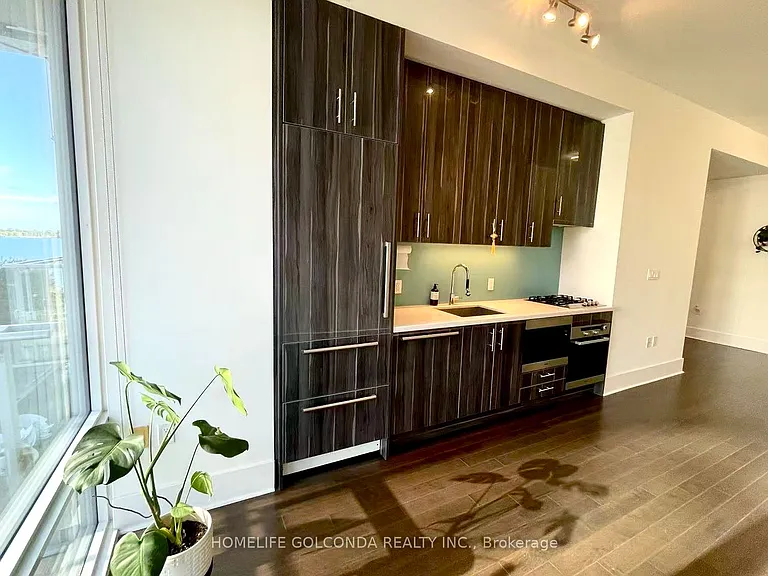 29 Queens Quay E #624 — Photo 8