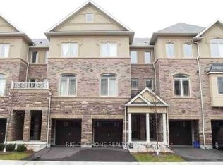6625 Falconer Dr #7, Mississauga, ON L5N0C7