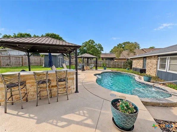 1250 Hollyhock Ln, New Braunfels, TX 78130