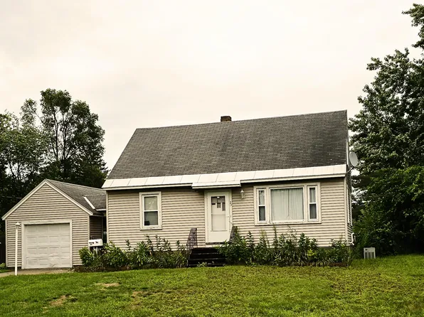 23 Swayze Drive, Latham, NY 12110