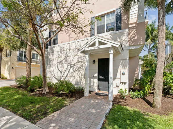 3836 NW 5th Terrace, Boca Raton, FL 33431