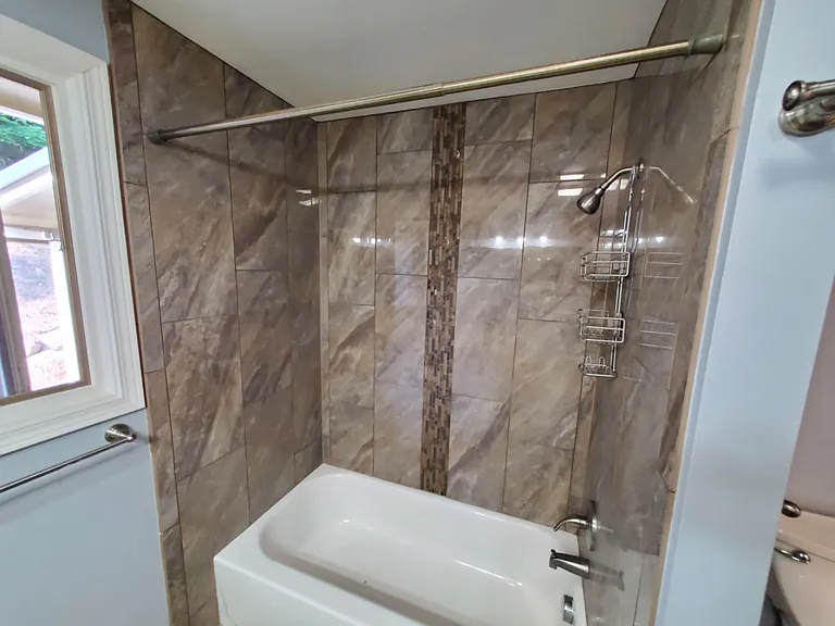 412 N Lilac Ln — Photo 9