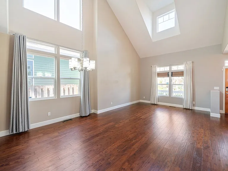 9015 SW Ivory St — Photo 9