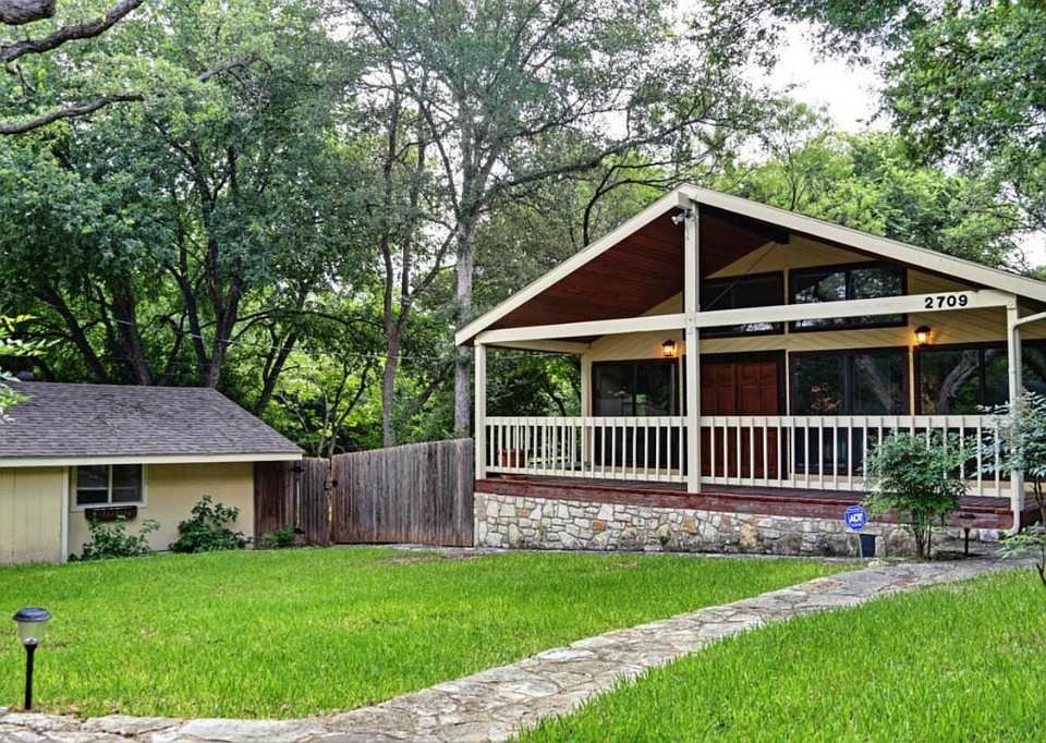 Super cosy and maticolously maintained little cottage
