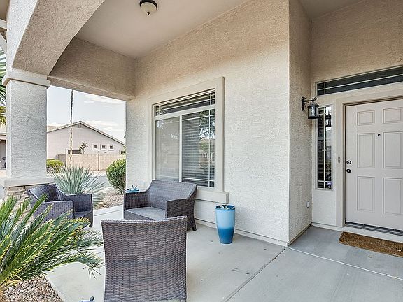 5th image of 43285 W Askew Dr