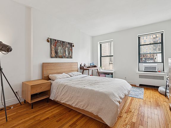 5th image of 52 E 81st St APT 5