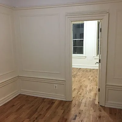 Rented by Nooklyn NYC LLC | media 13