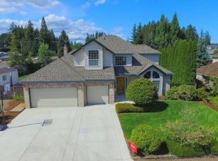 452 SE Brookwood Ave, Hillsboro, OR 97123