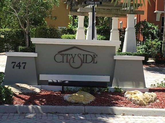 2nd image of 780 Marina Del Ray Ln Unit 6