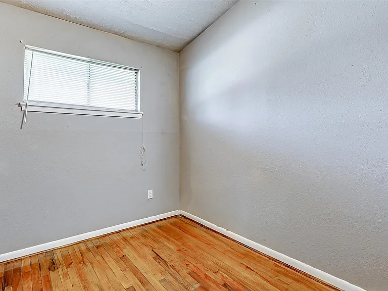 5519 Burlinghall Dr — Photo 17
