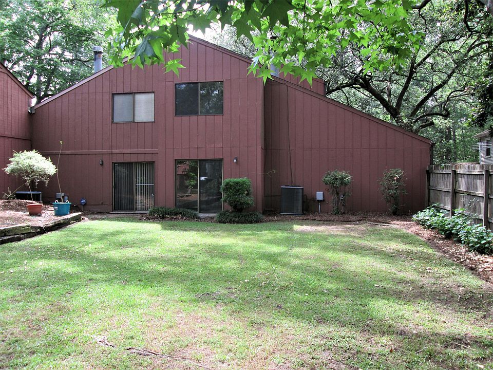 1st image of 105 Charlesford Chase
